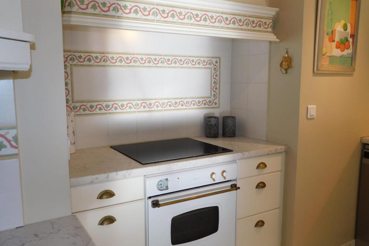 Air-Conditioned 4-Room "Marine Villeneuve" Flat With Pool And Parking Kültér fotó